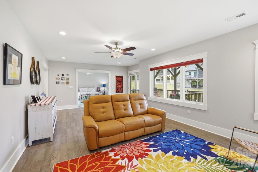 Welcome to sophisticated, carefree living in the highly - photo 31