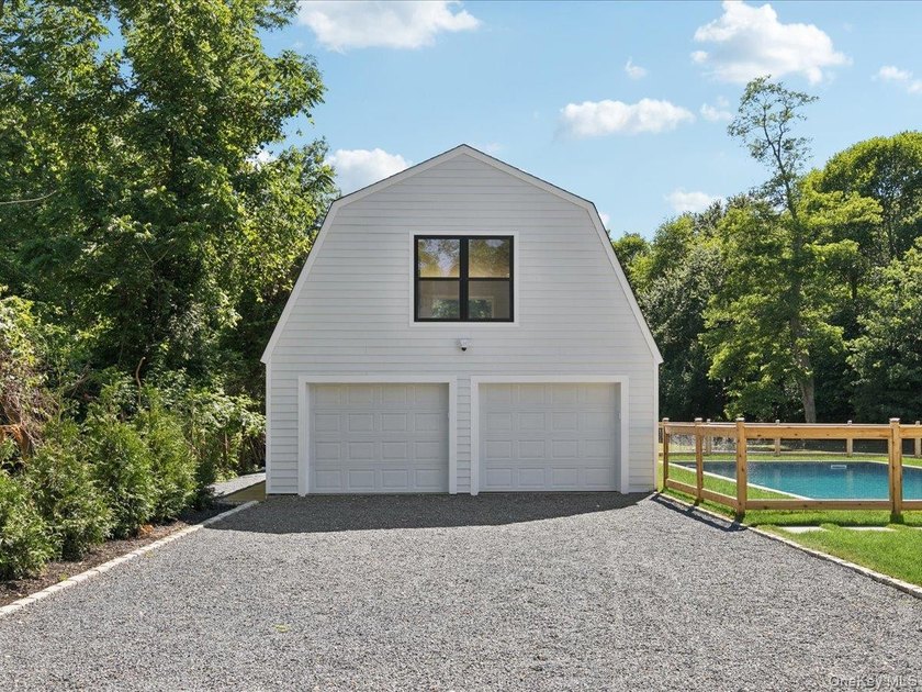 Just completed, this beautifully renovated transitional home is - photo 33