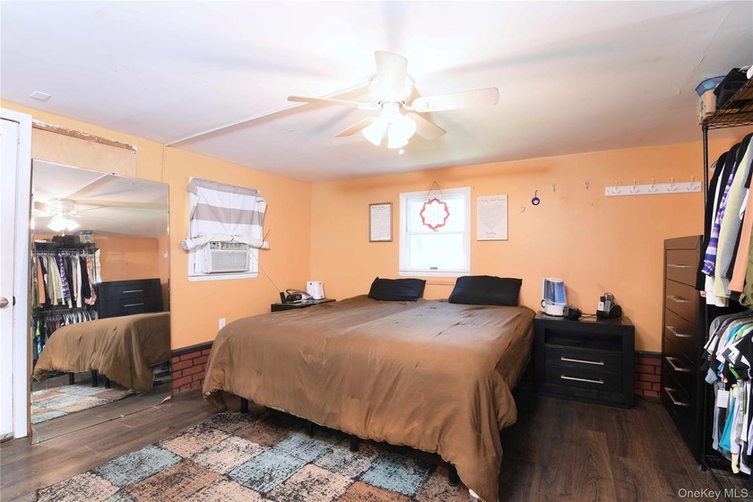 Expanded Ranch offering incredible flexibility! This 1,760 sq ft - photo 8