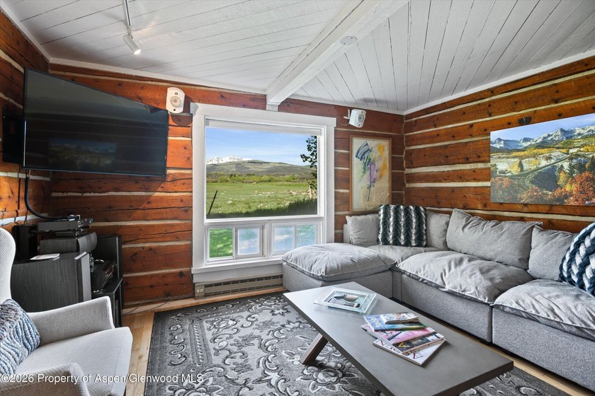 Set in the heart of the Roaring Fork Valley, this extraordinary - photo 7