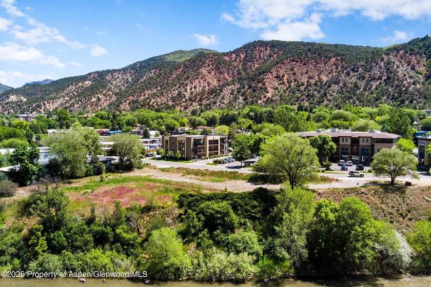 A rare opportunity to acquire 2.62 commercially zoned acres with - photo 5