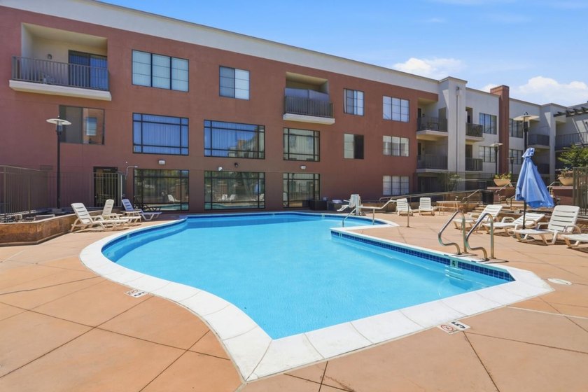 Experience the best of downtown San Jose living in this - photo 28