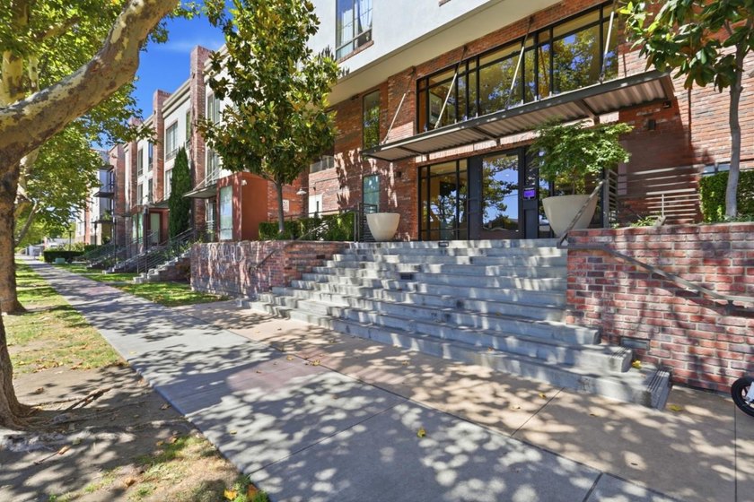 Experience the best of downtown San Jose living in this - photo 33