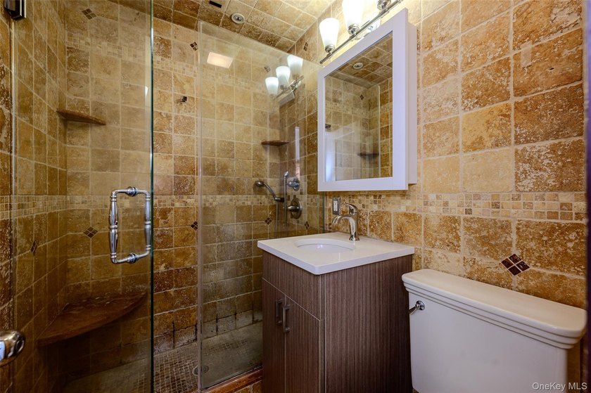 Welcome to a rare opportunity to own a pristine one bedroom in - photo 14