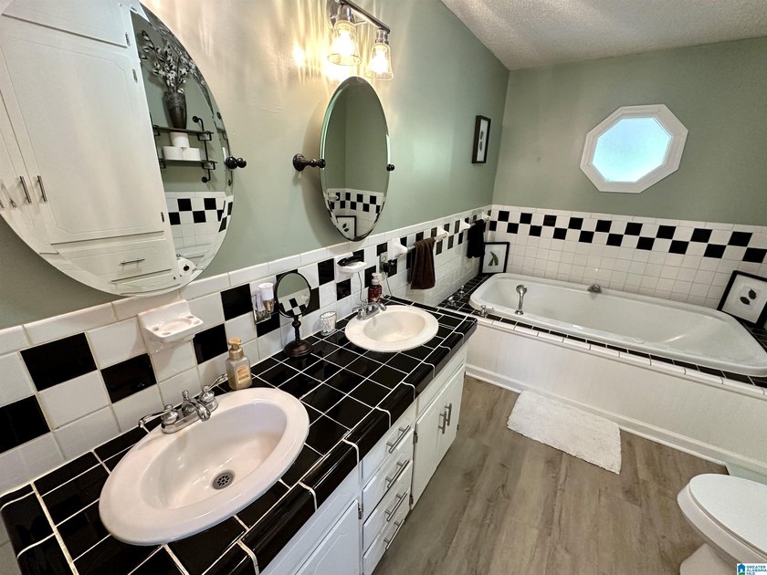 Lakefront Timeless Brick Home! Year-round water on beautiful - photo 47