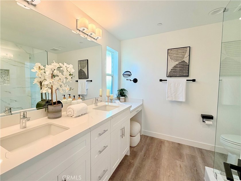 Welcome to Marigold 10, blending modern design with prime South - photo 13
