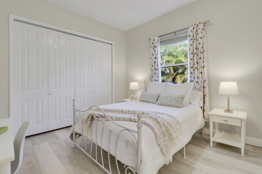NOW PRICED BELOW APPRAISED VALUE! Serenity Awaits: Luxury - photo 37