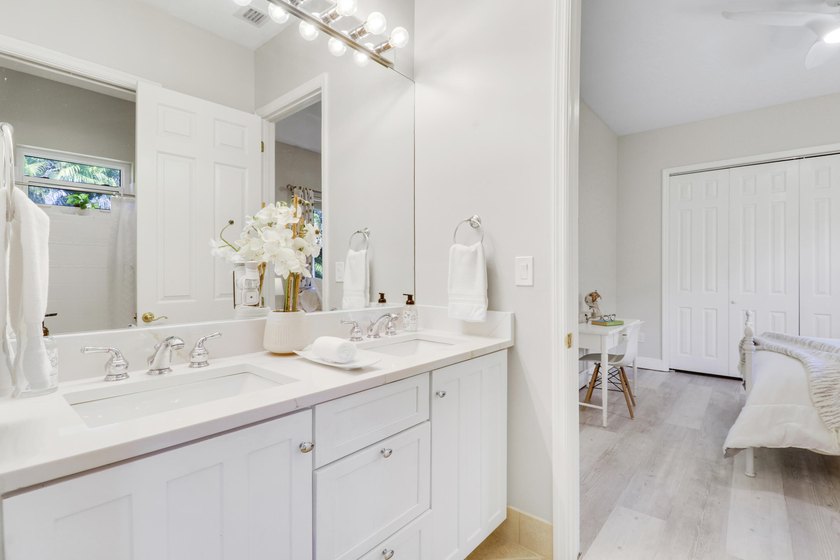 NOW PRICED BELOW APPRAISED VALUE! Serenity Awaits: Luxury - photo 38