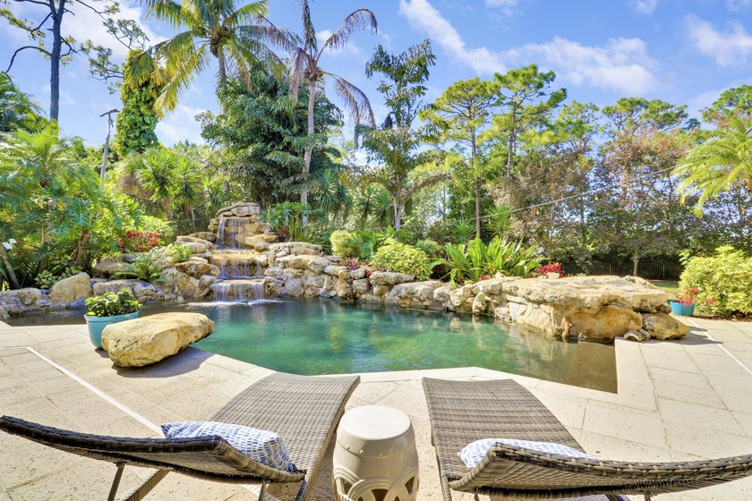 NOW PRICED BELOW APPRAISED VALUE! Serenity Awaits: Luxury - photo 42