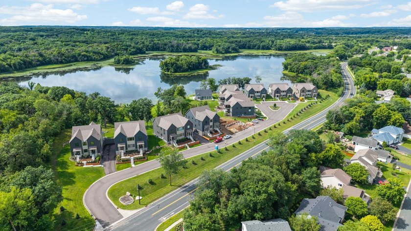 Welcome to elevated lake living at Linden Cove - an intimate - photo 3
