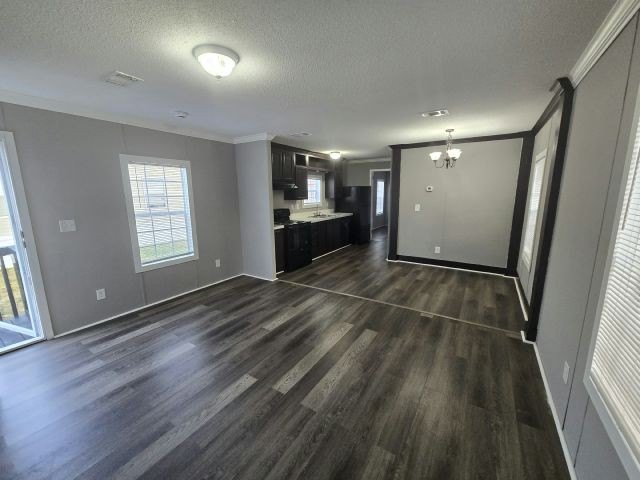Own your own home in a quiet, well-maintained neighborhood! This - photo 3
