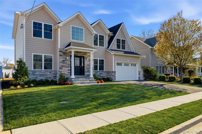 Welcome to this beautifully crafted 5 bedroom, 3 full bath home - photo 2