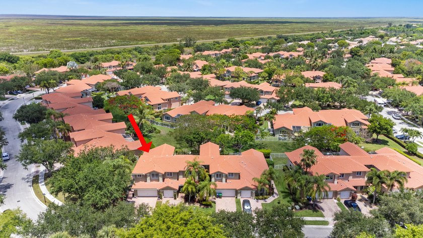 Come see this corner unit in the Fairways, a super quiet, gated - photo 30