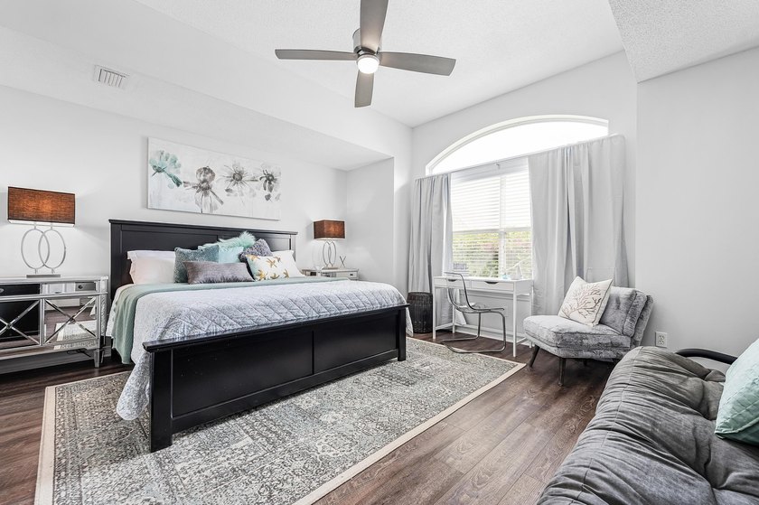 Imagine living just a short stroll away from the beach with a - photo 30