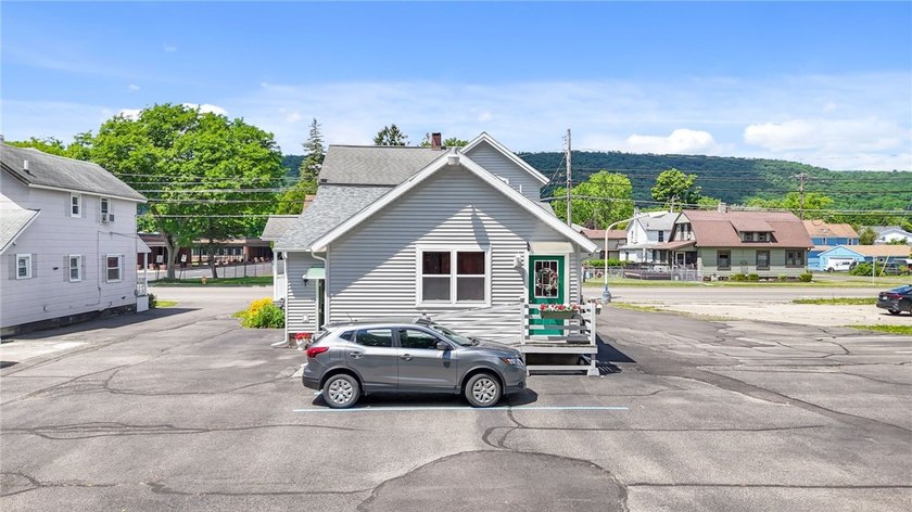 Mixed-use investment opportunity with over $30,000/year in - photo 5