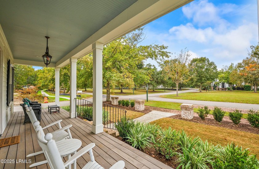 Welcome to this stunning Lowcountry home in the desirable - photo 6