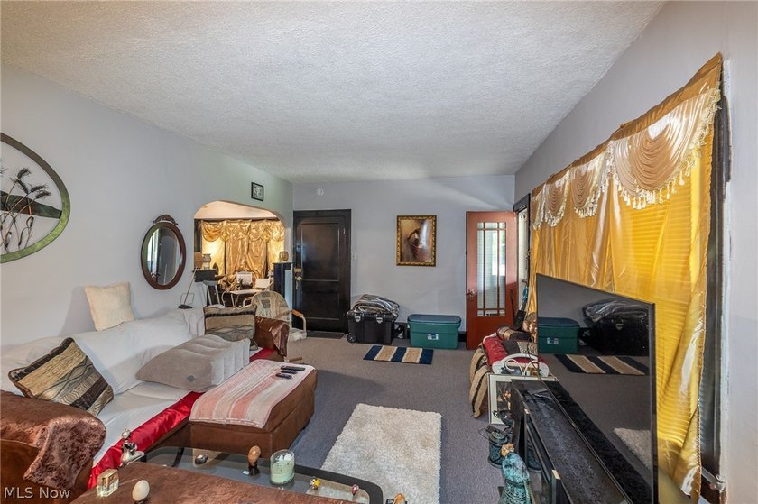 Start your real estate portfolio before the Summer with this - photo 6