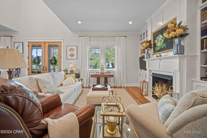 A rare 2020 Windolf-built estate on a .91-acre double lot inside - photo 11
