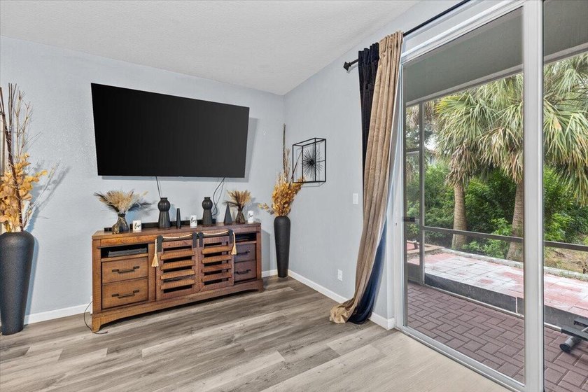 Discover effortless living in the gated community of Thousand - photo 17