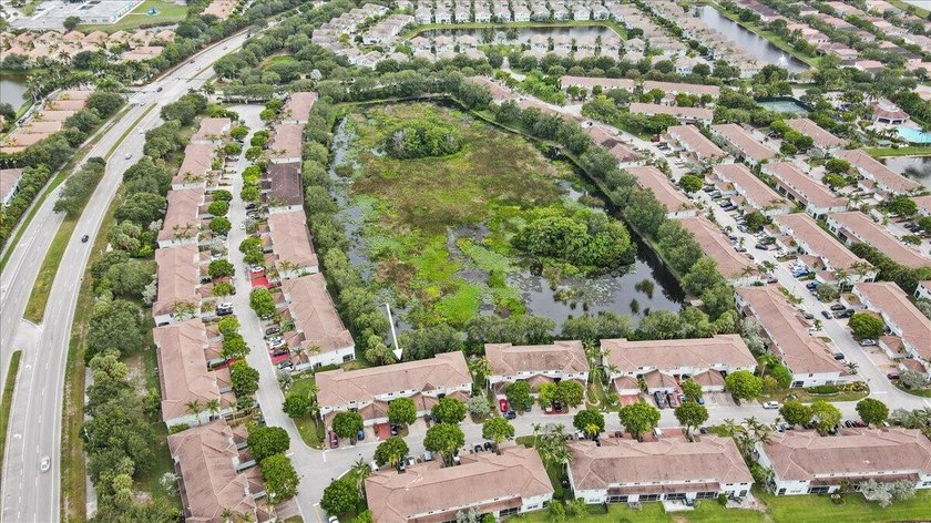 Discover effortless living in the gated community of Thousand - photo 39