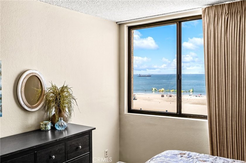 Come home and relax in your oceanfront condo with endless views - photo 14