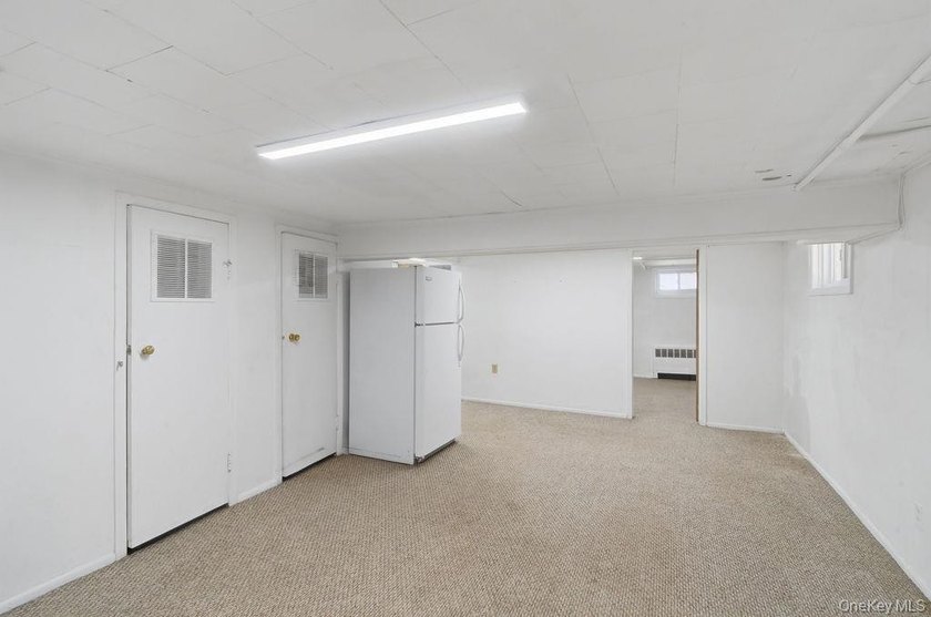 Welcome to 2934 Kinloch Road, a beautifully renovated 4-bedroom - photo 24