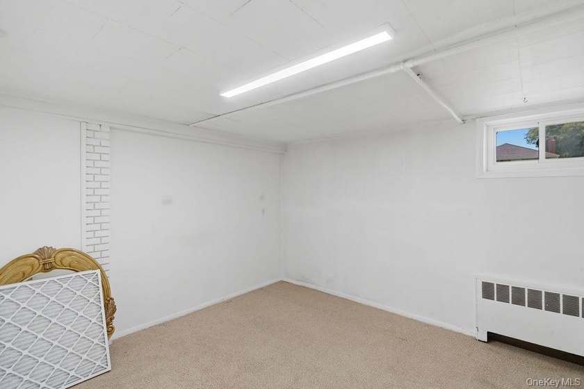 Welcome to 2934 Kinloch Road, a beautifully renovated 4-bedroom - photo 25