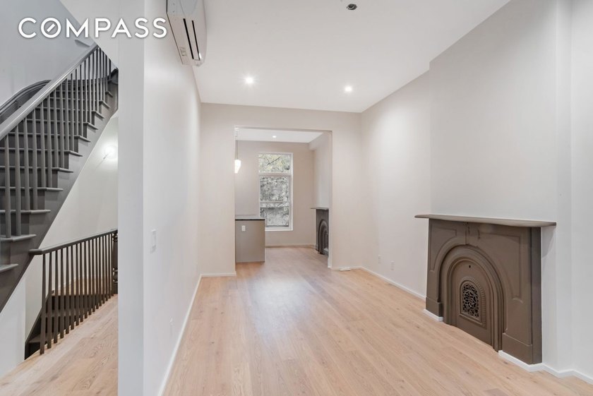 A classic, fully renovated, brownstone on one of the most - photo 3