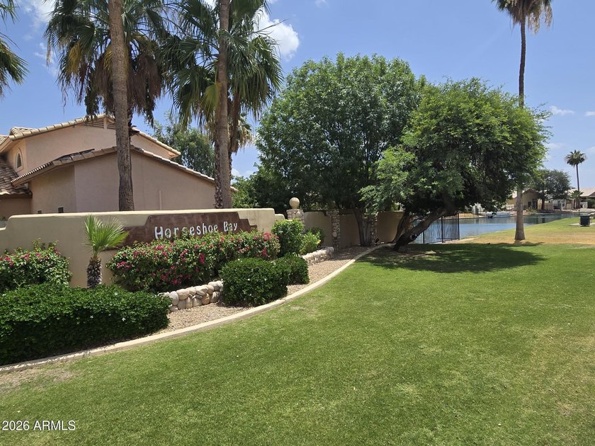 Welcome to Horseshoe Bay! This is a charming upgraded 3-bedroom - photo 34