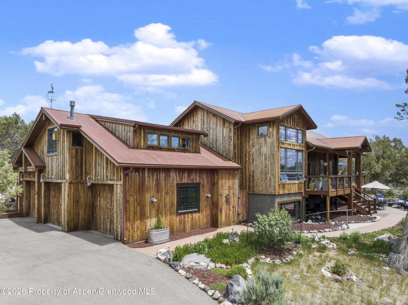 Roaring Fork Valley Retreat | Flexible Living Options | - photo 4