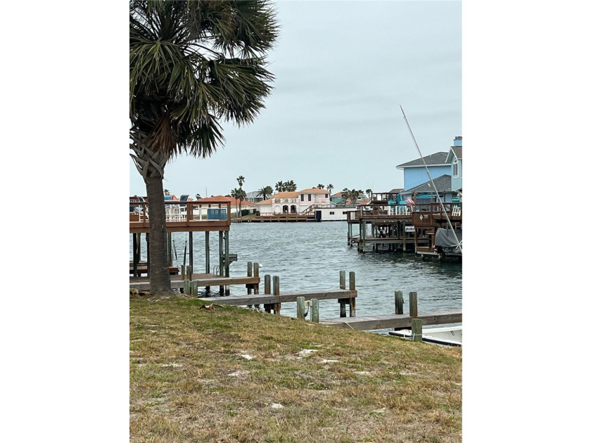 Discover an exceptional waterfront opportunity on North Padre - photo 13