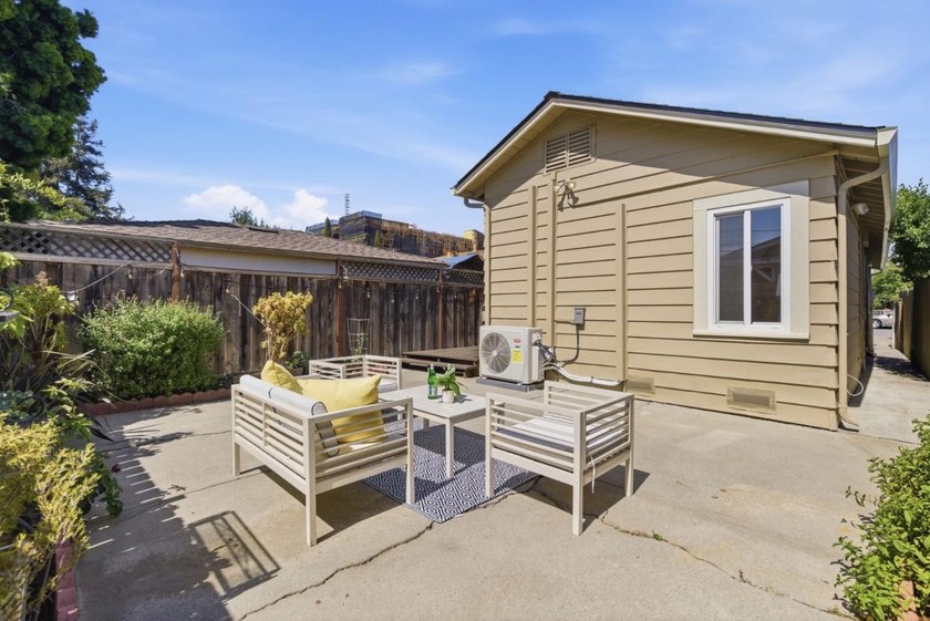 Welcome home to 528 Macarthur Ave, a beautifully updated - photo 16