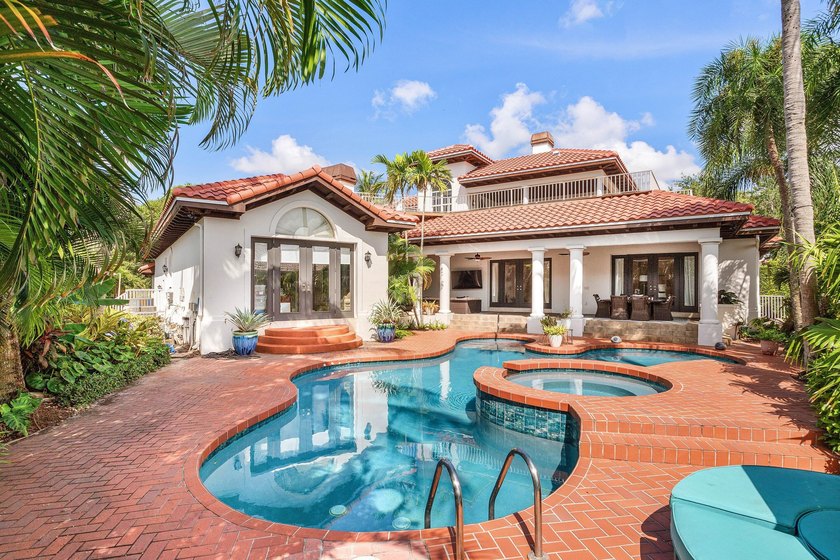 One of the largest residences within the prestigious gated - photo 36
