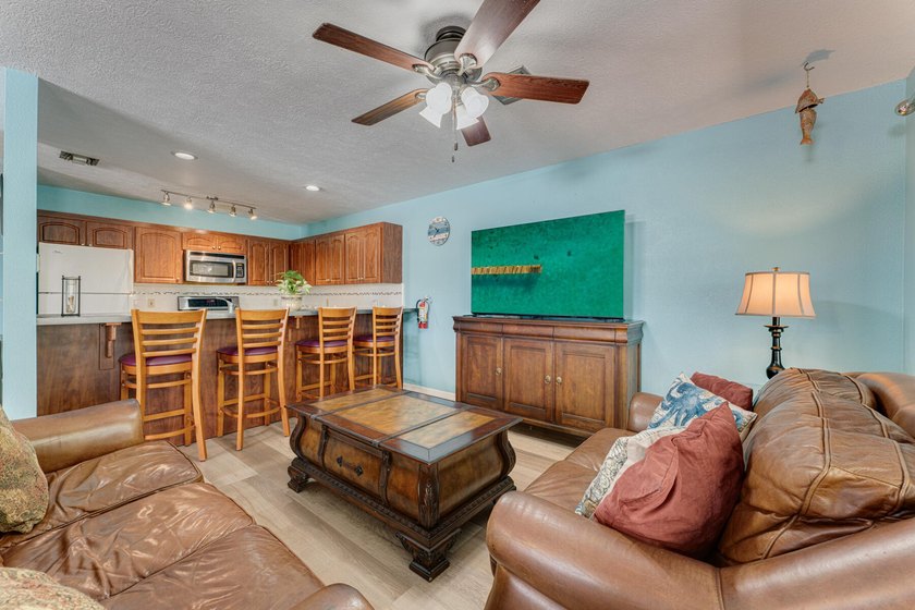 Discover exceptional waterfront living in the heart of Key - photo 19