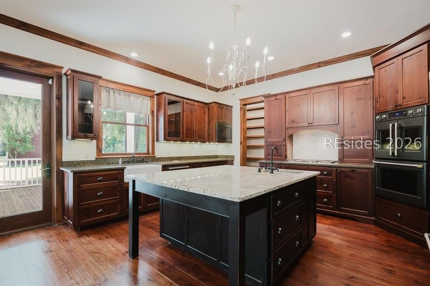 Exceptional Bluffton estate located at 10 Derby Court in Rose - photo 21