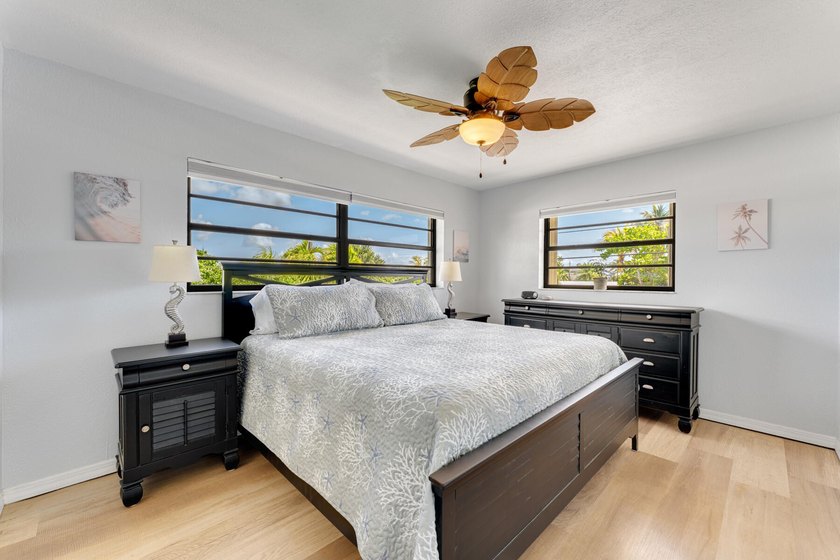 Discover exceptional waterfront living in the heart of Key - photo 23