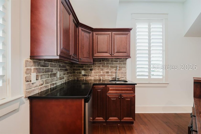Exceptional Bluffton estate located at 10 Derby Court in Rose - photo 34