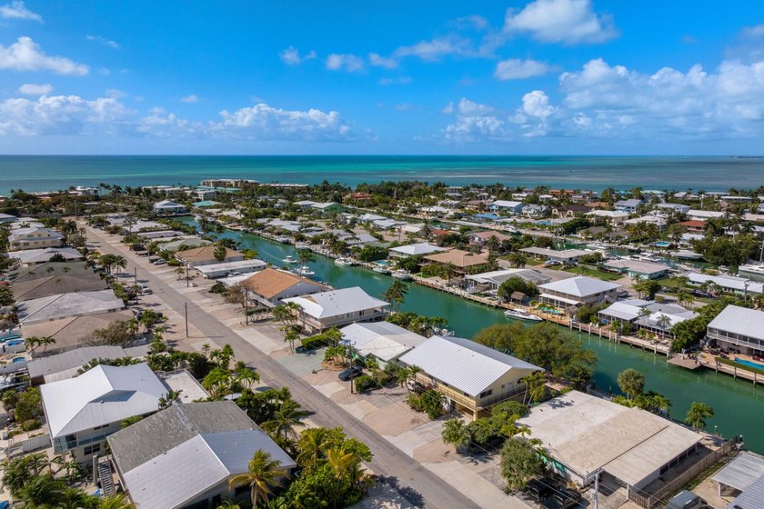 Discover exceptional waterfront living in the heart of Key - photo 46