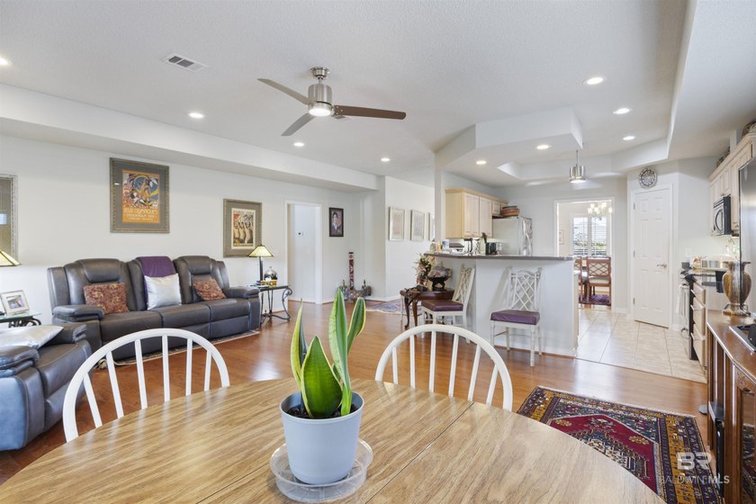 Beautiful 3-bedroom, 2-bath brick home offering comfort - photo 31