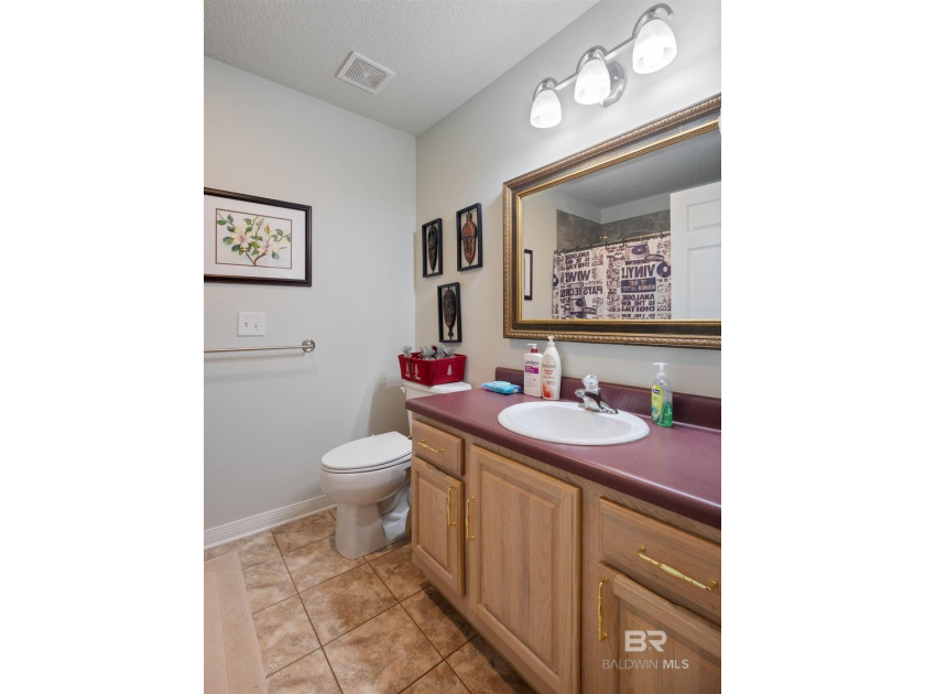 Beautiful 3-bedroom, 2-bath brick home offering comfort - photo 44