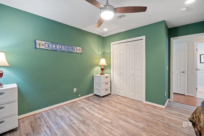 Beautiful 3-bedroom, 2-bath brick home offering comfort - photo 46