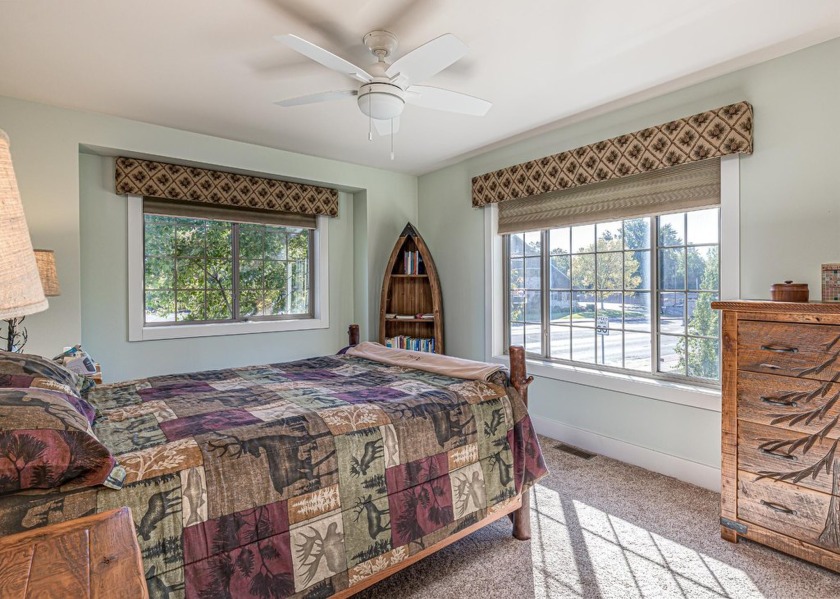 Bayview Condo SOLD - photo 14
