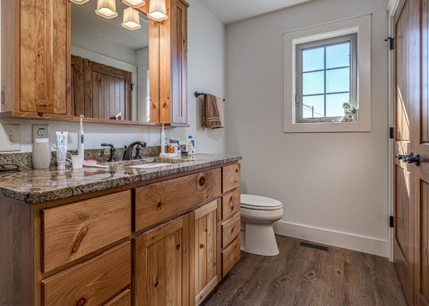 Bayview Condo SOLD - photo 16