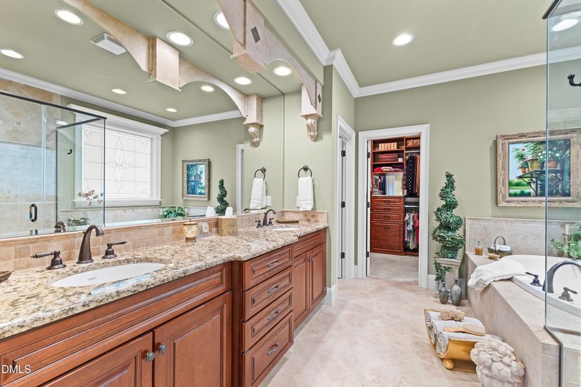 **Silver Parade of Homes Award Winner!** Luxury, comfort, and - photo 30