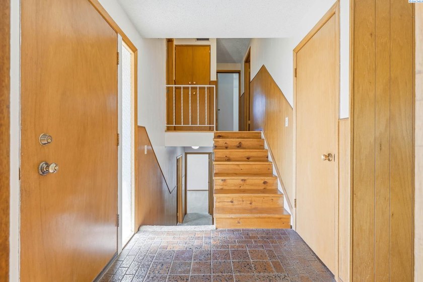 MLS# 293334 This well-located 4-bedroom home offers convenience - photo 7