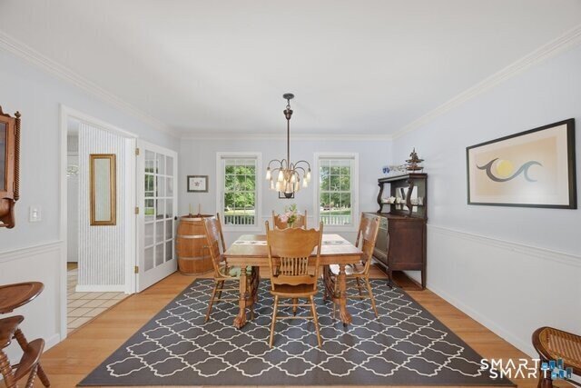 Welcome to Nursery Acres, one of the shoreline's most desirable - photo 6