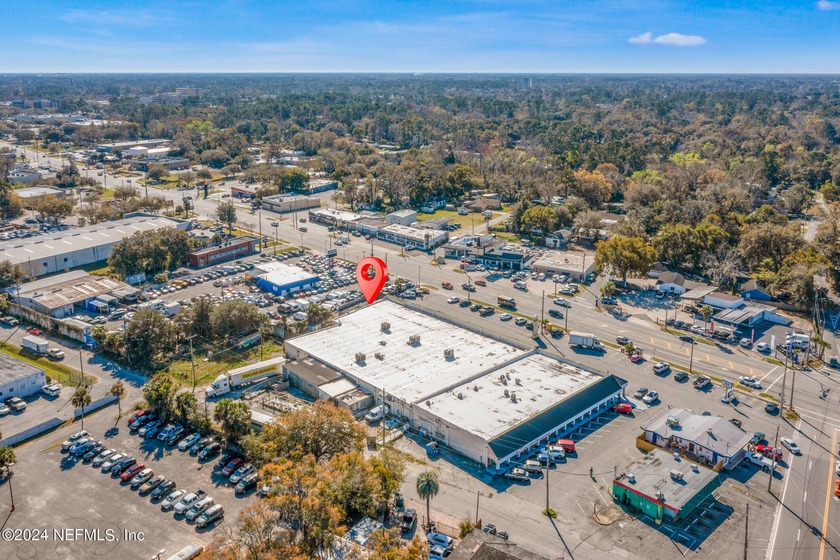 EUROPEAN GROCERY STORE BUILDING, LAND &amp; CONTENTS FOR SALE! HIGH - photo 42