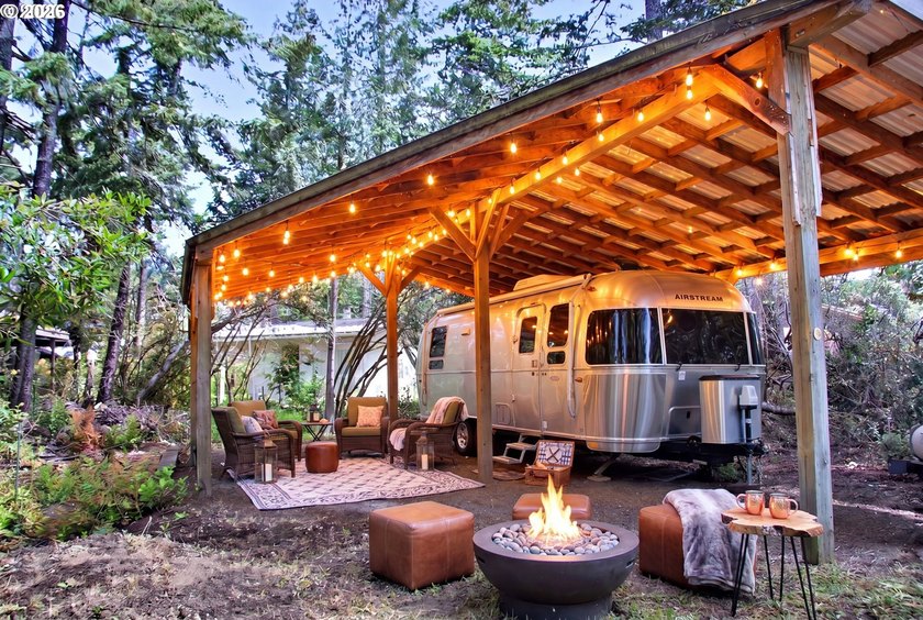Nestled in the heart of the gated&amp; secure all-ages residential - photo 21