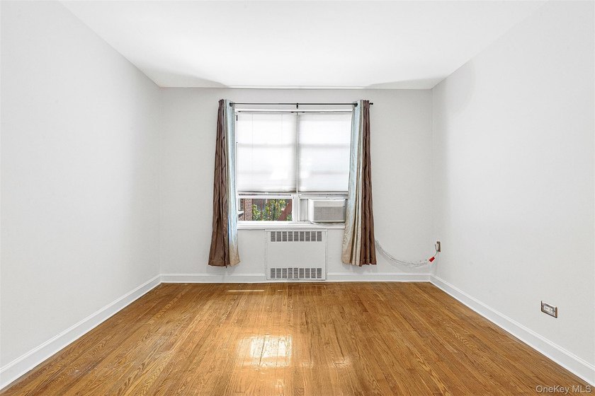 Welcome to The Grover Cleveland. A spacious and sun-filled - photo 22
