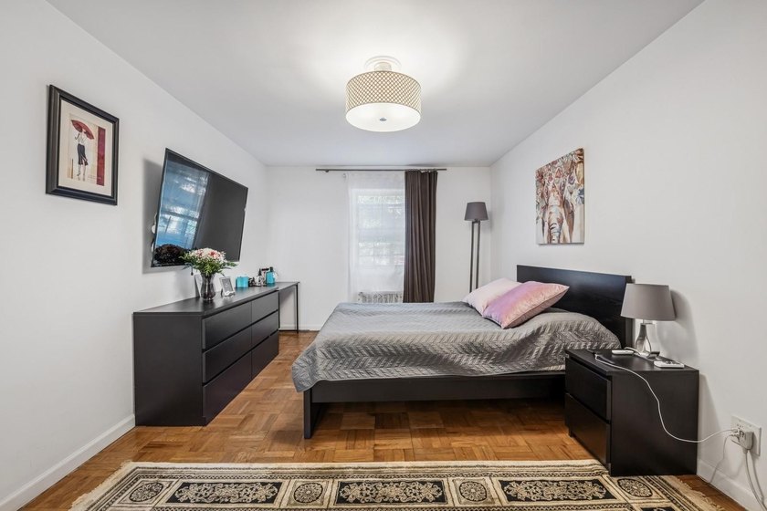 Lovely spacious one bedroom apartment (front facing). Large - photo 10